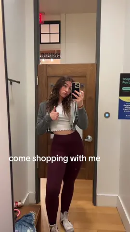 shopping for jeans never goes well 🙃#jeans #problem 