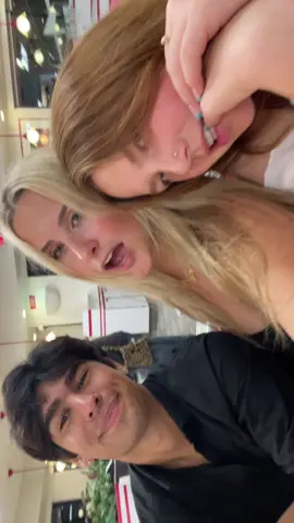 @LARRAY @noah beck @charli d’amelio @yourmom