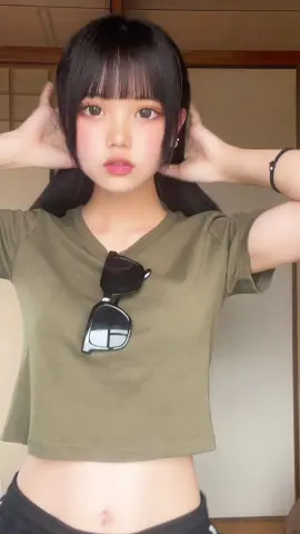 土曜日休んじゃってすいません💦 最近ずっと自分の顔を気にしすぎすぎてしんどくなること多くて。元気になったり下がったりの毎日すぎて🤣やる気出して頑張るぜ#fyp 