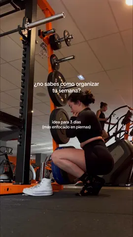 Respuesta a @MireSc   alguno me habéis pedido un ejemplo para organizar vuestra semana en tres dia!! Os dejo este por aqui, dos dias de pierna y una de tren superior🫶🏽  Recordad que la organización de vuestra semana al final ira en base a vuestros objetivos ✨//ig:clarisssrv #hiptrustgym #workout #gymrat #workoutlegday #rutina #routine #goals #bulking 