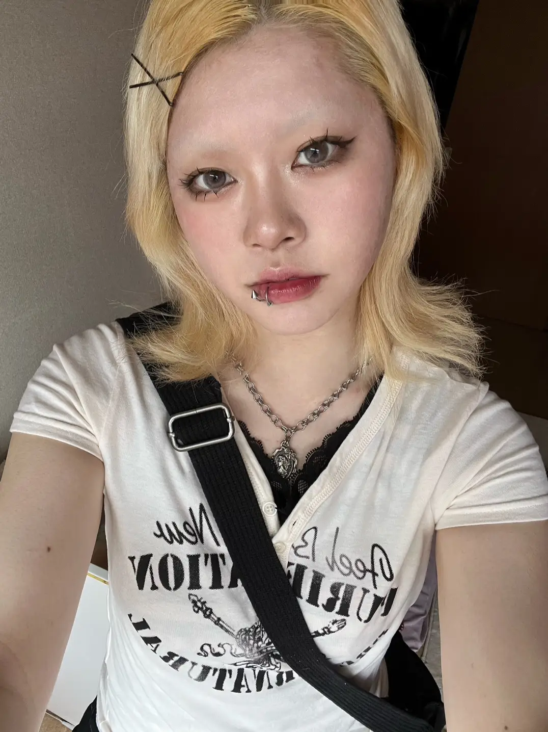 眉毛全剃りしたー！！#04 #インスタきてね 