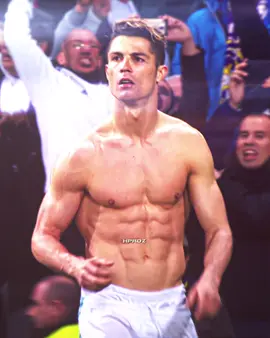 Bro Casually did the coldest walk oat ll #fyp #fypシ #fypシ゚viral #ronaldo #cristianoronaldo #cr7 #viral #viralvideo #edit #cold #hprdz ib @F90 