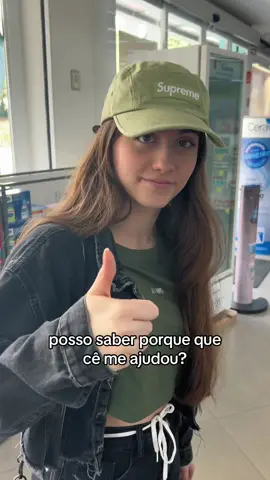 eu SEMPRE ajudo ao próximo❤️