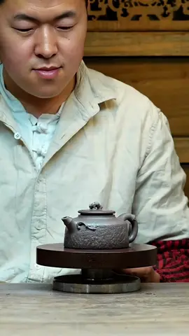 The best thing in the world is that I have grown up and you haven't grown old. Today is Father's Day in China, happy Father's Day! #tea #purpleclayteapot #teapot #handwork #air 