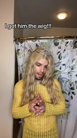 Rapunzel is back with the lushiest locks 💇‍♀️ #shrekthethird #boldglamour #rapunzel #fyp 