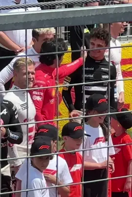 Carlando before the race today #montreal #grandprix #f1 #formula1 #carlando #landonorris #carlossainz 