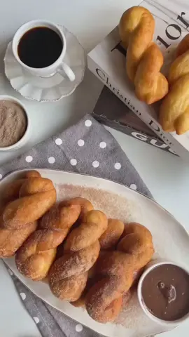أسهل و أسرع من كدا مفيش دونات بشكل جديد  🍩😋#مشاهدات #tiktoklongs #cooking #food