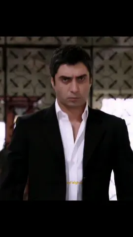 هيبه مراد علمدار #وادي_الذئاب_الموسم_3 #مراد_علمدار #بولات_علمدار #kurtlarvadisipusu #polatalemdar #😎😎😎 