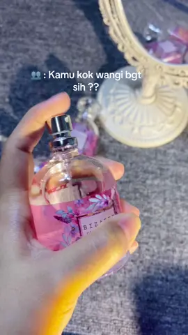wangi bgt pliss 😭✨🫶💓 @Bizarre Perfume #parfumreccomended #parfumcewe #parfumwangi #wangiseharian #parfumviral #parfum #bizarreparfum #bizarreparfumeaudetoilette #fypシ #masukberanda 