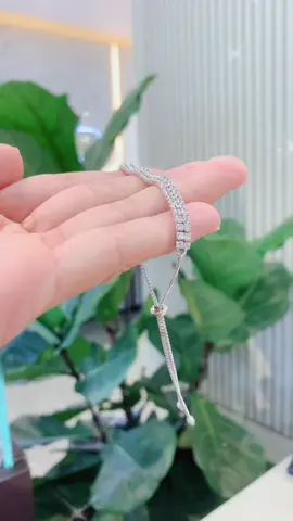 Lắc Bạc  chỉ 835.000 nhẹ nhàng tinh tế  #pnj#viral#pnj745ltt#pnjtiktoktalent #bacpnj