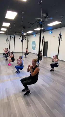 Bungee Fitness is low impact & high cardio so it’s easy on the knees and ankles! We use The resistance of bungee cords during our workout to add resistance 💪 and to decrease joint pain ❌ . . . . #slingbungee #slingbungeefitness #bungeefitness #bungee #bungeeworkout #bungeedance #bungeebabes #trx #aerialworkout #aerialfitness #lowimpact #lowimpactworkout #lowimpacthighcardio #bungeefitnesscertification #bungeefitnesstraining #bungeecertification #bungeetraining #bungeeequipment #bungeefitnessequipment #bungeeclass #fyp #foryou #foryoupage 