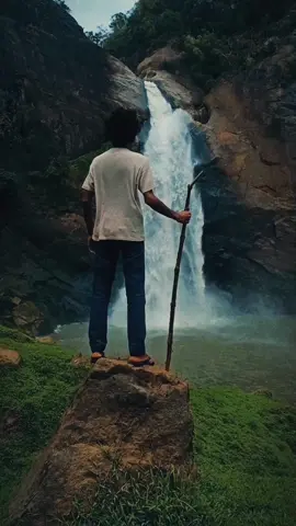 නොදන්න කිසිම කෙනෙක් මෙතනට යන්න එපා !!! #dunhida_waterfall_in_sri_lanka🍃💚 #srilanka #nature 