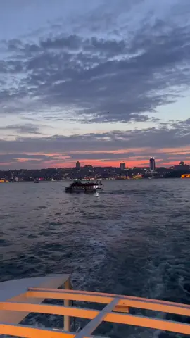 #keşfetbeniöneçıkar 