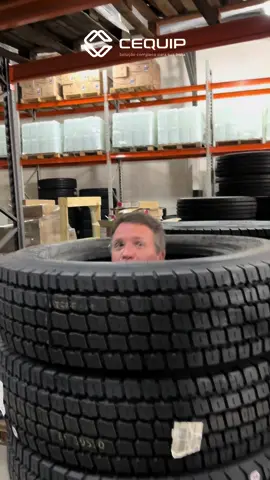 Tutorial de como vender bem pneu. 😆🛞 Ache o Pedro e descubra porque a Cequip vende pneu que nem água! Chama no Zap e vem garantir o seu 👉 (85) 3444.4444.  #pneus #cequip #oficina #carros #caminhoes #frota #máquinas #agro 