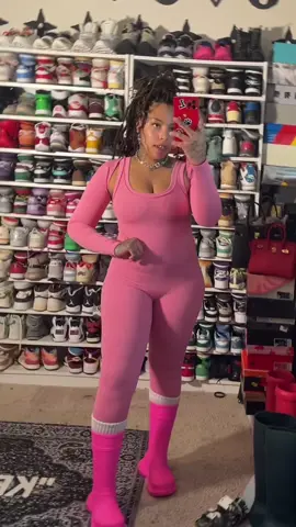 Yeah @MIELDENADIE for the winnnn! Super cute brand! I will be shopping here often. #mieldenadie #tryonhaul #tiktokshop #mieldenadie #mieldenadieromper #pilatesoutfit #silvergrillz 