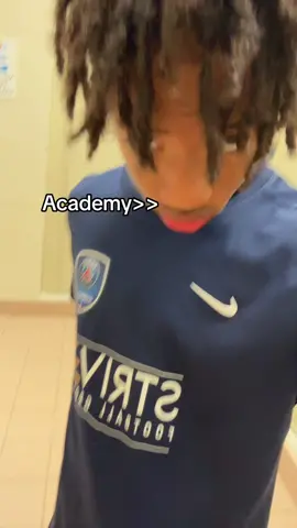 Psg pro youthhhhhhh #fyp #foryoupage #trending #viral #funny #dance #challenge #music #explorepage #comedy #Soccer #football #futbol #sports #athlete #training #skills #goal #team #fyp #viral #trending #explorepage 