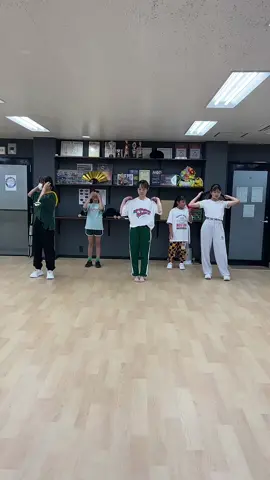 前に流行ったやつ踊ってみた💃#iwantyouback #RIZIN #rizindancestudio #dance #ダンス #dancer #おすすめ #fyp 
