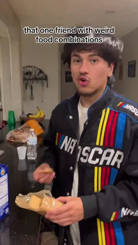 Replying to @coy559z last 2 should be illegal 🤮