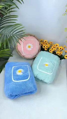 加长款菠萝格可穿式浴袍，领口带松紧不易走光，柔软舒适不掉毛，还超吸水，浴后必备。#浴袍 #浴巾 #质量杠杠的好