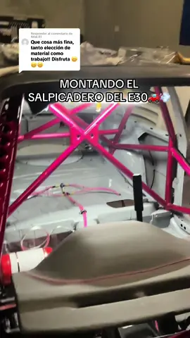 Respuesta a @Adal.81   esto ya parece mi oficina!!😈🏁🤩  #Motorsport #curiosidades #comosehace #driftcar #salpicadero #competicion #yanidrift #building #girlmechanic #mecanica #bmwe30 #yanidiaz #racecar #e30drift  