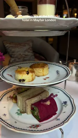 Ig:goldskinnedafrican #dreamlife #manifestation #affirmations #luxurytravel #luxurylife #traveltiktok #afternoontea #thebiltmorehotel #mayfairlondon #londonlife #londontiktok #londonhotspots #luxurylifestyle #londontravel 