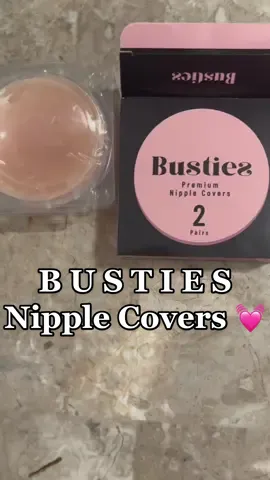 I absolutely love these nipple covera, they stay in place and I dont have to worry about running out because they’re reusable and washable! Make sure you check them out linked in my bio 💓 ✨ @getBusties #getbusties 