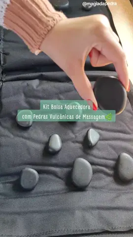 KIT BOLSA AQUECEDORA + PEDRAS QUENTES DE MASSAGEM Descubra o poder da massagem em sua vida e aproveite todos os benefícios com nossa bolsa térmica aquecedora. 🧖🏼‍♀️🌿 Quando se trata de relaxamento e rejuvenescimento, nada supera uma massagem com pedras vulcânicas aquecidas. Nossa bolsa é a solução perfeita para manter as pedras na temperatura ideal, proporcionando uma experiência terapêutica excepcional. ✨ Trabalhamos com kits completos já pronyos  de Bolsa, Pedras Vulcânicas e Bambus para massagem (vendemos os produtos em kits e separadamente para mel 🌸🌿 Invista em si mesmo(a) e permita que o calor das pedras desbloqueie a tensão, alivie o estresse e revitalize sua mente e corpo. Aproveite os momentos de tranquilidade e renovação com a ajuda da nossa bolsa aquecedora. #MassagemTerapêutica #BemEstar #PedrasAquecidas #RitualDeRelaxamento #Massagem #Massoterapia #PedrasDeMassagem #PedrasQuentes #PedrasFrias #Cristais #BemEstar #Relaxamento #AutoCuidado #TerapiaComPedras #LojaOnline #ProdutosDeQualidade #BolsaAquecedora #RitualDeRelaxamento #Equilíbrio #EnergiaPositiva #CuidadoPessoal #MassagemTerapêutica #CristaisNaturais #magiadapedra 