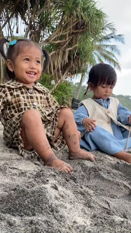 Kebumen #arifionanajuwasalsabila #ripilconceptofficial #monika #heling #dolan #purbalingga #wongpurbalingga❤ #purbalinggatiktok #kebumen #purwokerto #banyumas #tegal #romantis #story #storytime #family #familytime #youtuber #selebritis #selebtiktok #artis #fyp #bobotsari #mrebet #lfll #viewrs #viralvideo #viraltiktok #treanding #model #modelanak #promosi #endors #giveaway #indonesi #sadstory #purbalinggatiktok #purbalinggastory 