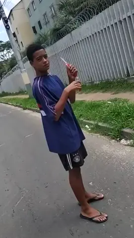 Tô comendo ticolé ( dim dim , geladinho , sacolé , picolé )  #fome #sacolé #dimdim #picolé #ticolé #meme #tiktok #original 