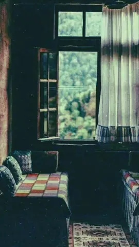 أمر على الديار ولست أدري... أتذكرني ؟ أتعرفني الديار؟!  #شعر #قصايد #الشعر_العربي #تصميمي #حنين #شوق #ذكريات #مشاهدات #حالات #tiktok 