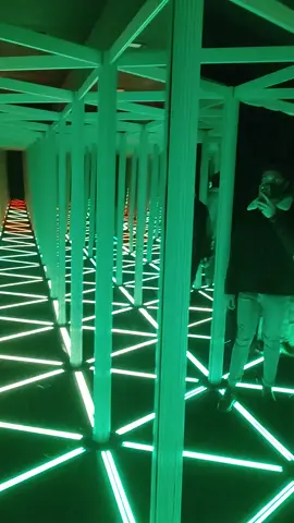 Sin City's cold and empty No one's around to judge me☠️