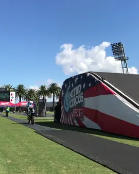 that was a good ruler flip...🦅 Rider=@sheenyfmx  . . #fmx #MOTOCROSS #Moto #sportlife #SPORT #stunt #nitrocircus