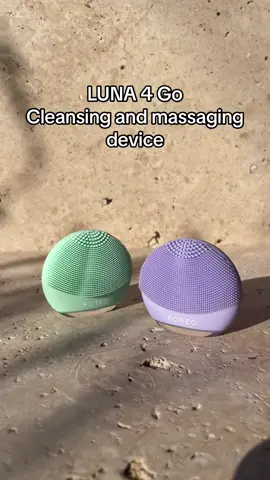 On the go with LUNA 4 Go - your cleansing & massaging device that cleans 99% of all oil dirt and makeup residue off the skin and assists with better absorption of skincare.  ✨ PRO TIP ✨ use the back of the device like a gua sha to assist with lymphatic drainage   Available at @THE ICONIC @LOOKFANTASTICAU @David Jones @MECCA #foreo #skintok #skincare #foreodevices #skincareroutine #fyp #trending 