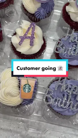 Know your worth🧡#buttercreamcake #buttercream #cakebox #SmallBusiness #cakedecorator #cakedecor #cakedecorating #cakeart #cake #cakevideo #caketok #kylieraeallen #cakegate2023 #cakegate #hack #LifeHack #bakingbusiness #bakery #viral #trending #caketutorial #frostingrecipe #buttercreamrecipe #buttercream #cupcake #baking #bake #baker #bakersoftiktok #BakeWithMe #baketok #homebaker  #bakerrock #buttercreamfrosting #whippedcreamfrosting #cakepops #cakepop #cakepopdough #cakepoptutorial #simplesyrup 