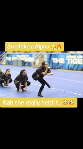 Nah she really held it 😤😳🔥 Keep it a stack with me did they go crazy? #strolllikeanalpha #strolloff #alpha #alphaphialpha 