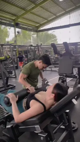 Coach @Hendra  #gym #workout #AQUADULU #FlexEveryAngle 