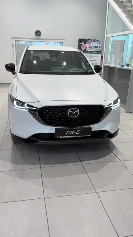 Mazda CX-5 HOMURA [RHODIUM WHITE] - 4x4 Automat - 194 c.p. / 258 Nm - Jante aliaj 19” negre - Interior piele neagră - Plafon negru - Faruri LED #mazdamoldova #mazda #mazdaclub #mazdafamily #mazdajapan #mazdalife #dreamcars #mazdafans #mazdacx #mazdaclub #crossover #cx #mazdacx5 #cx5 #homura #mazdasuv #rhodiumwhitemetallic #daachermes #automoldova #automobiles #vanzariauto #luxurycars 