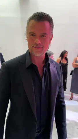 Le point mode de #JoshDuhamel au diner de cloture du @Festival TV de Monte-Carlo !  #montecarlotvfestival #festivaltvmontecarlo #festivaladdict #fashiontiktok #TikTokFashion #mensfashion #menstyle #pourtoi #fyp #actor 