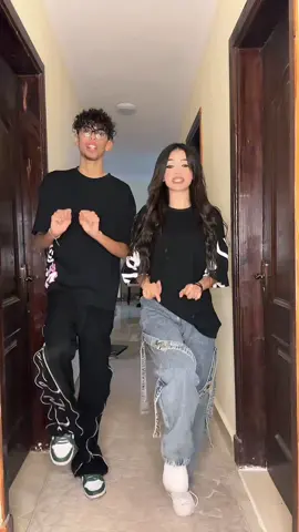 معاذ تحت التهديد😉👍🏻#هز_دماغك #بنت_تيشيرتات_الكورة 