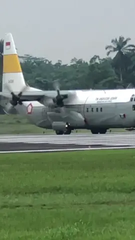 C-130 Hercules take off #fyp #foryou #militer #viral @bandarakualanamu  ytubandritriono