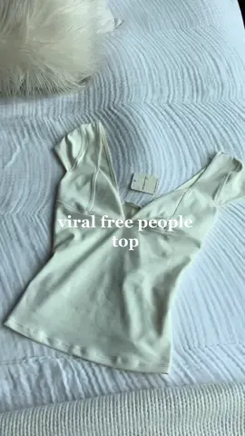Finally caved and ordered the viral @Free People top 🫶🏻😁 #freepeople #freepeoplehaul #summerfashion #duocorsetcami #freepeopletop #summertops #fashiontiktok 