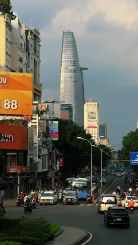 Đừng suy nghĩ quá nhiều, đôi lúc không biết gì hết là tốt nhất. 