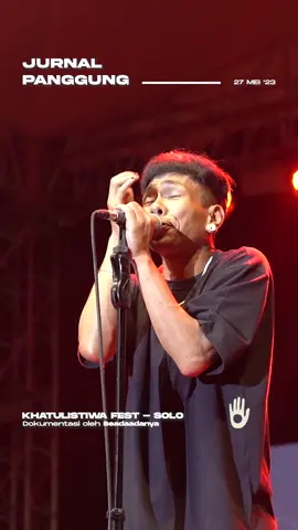 ARI LESMANA || FOURTWNTY || Larasuka. Gila!. Gila!. Gila!. Keren abis penjiwaannya. Hanyut dan larut!. #fourtwntymusic #arilesmana #larasuka 