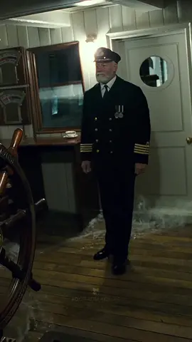 My thoughts and condolences are with the families and friends of those lost on the Titan submersible. 🖤 - Follow 👉 @moviesaftermidnight for more❗️ - #titan #titanic #jamescameron 