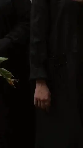 كيف تكف الروح عن الروح والروح في الروح تقيم🥺#فصحىّ #عيني_انت_وروحي_ودمي_دمك❤🌸 #اكسبلور #explore #حب