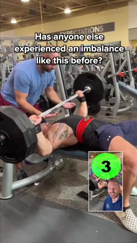 Do you have a problem bench like this? Here’s how to bench press with perfect form! #bodybuilding #powerlifting #gym #workout #lifting 