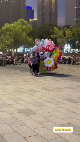 Extreme wind takes away all the balloons