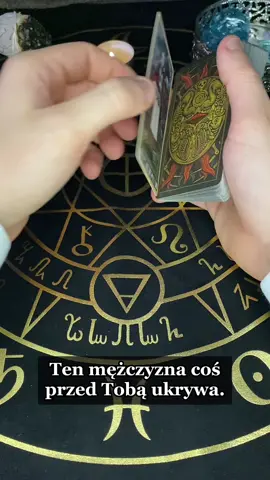 Ten mężczyzna coś przed Tobą ukrywa #tarot #miłość #związek #kartytarota