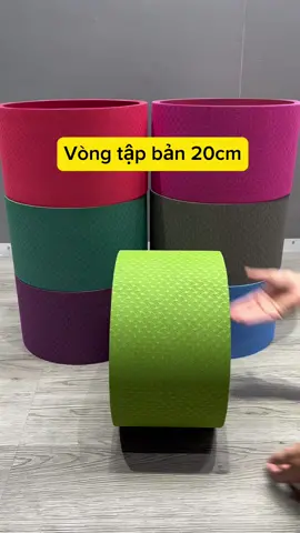 Vòng bản 20cm đây ạ. Massage lưng cực đã! #diendanyoga #yoga #vongtapyoga 