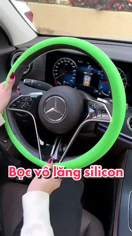 Bọc vô lăng silicon cầm chắc tay lái, có độ bám #bocvolang #bocvolangoto #phukienxehoi #phukienoto #xexinhxexin #dcgr 